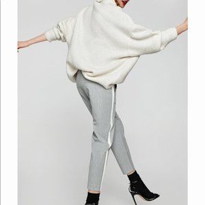 Zara Trafuluc Grey Cropped Pants